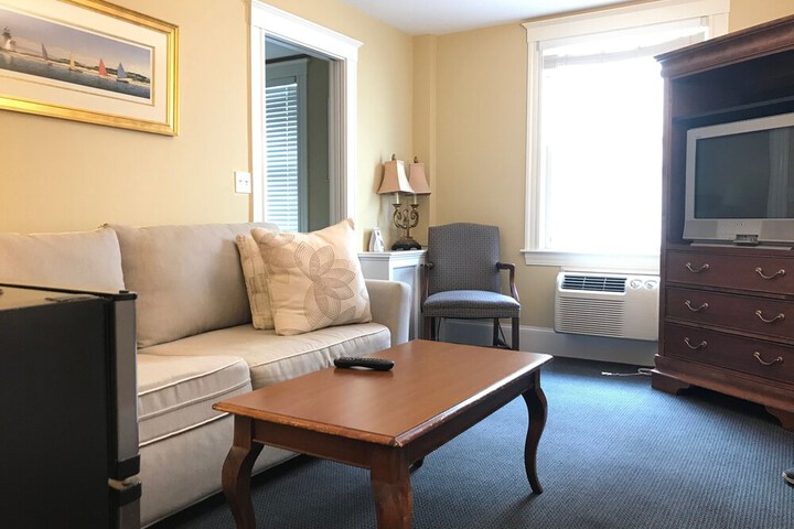 Room 22 of 58