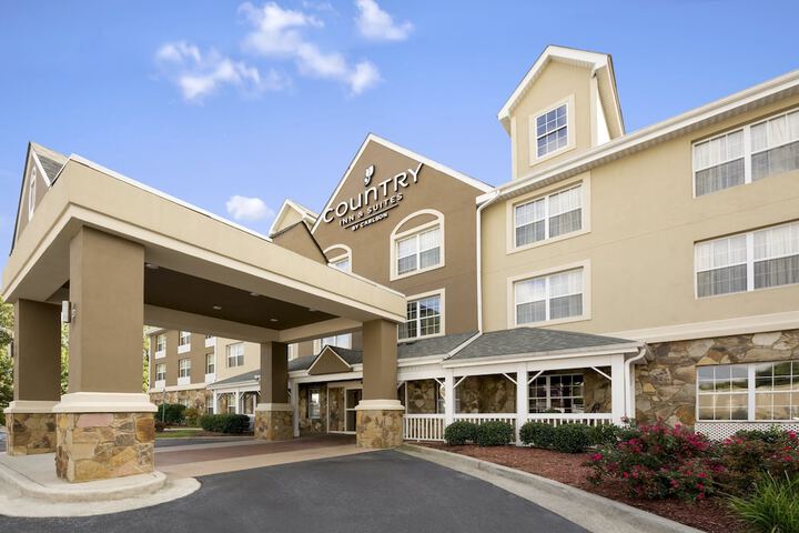 Hotel 2 of 24