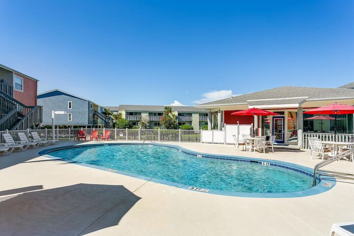 Pool 7 of 73