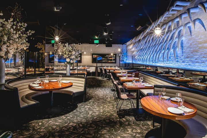 Dining 92 of 101