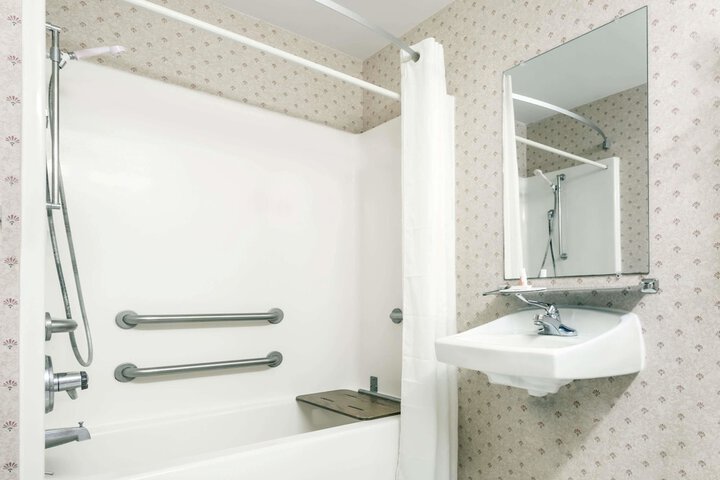 Room 35 of 50