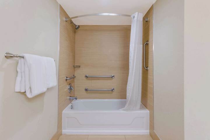 Comfort Inn South Oceanfront