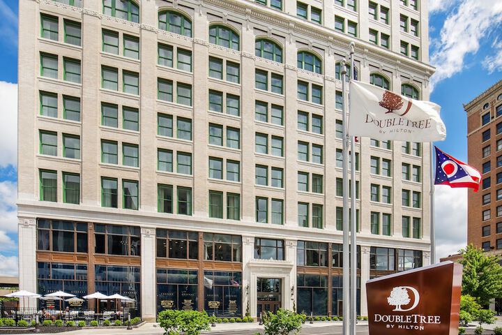 DoubleTree by Hilton Youngstown Downtown