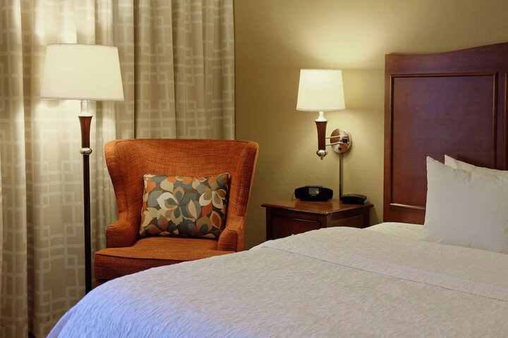 Room 16 of 46
