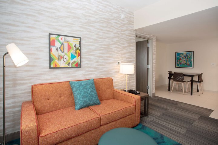Home2 Suites by Hilton Omaha UN Medical Center Area