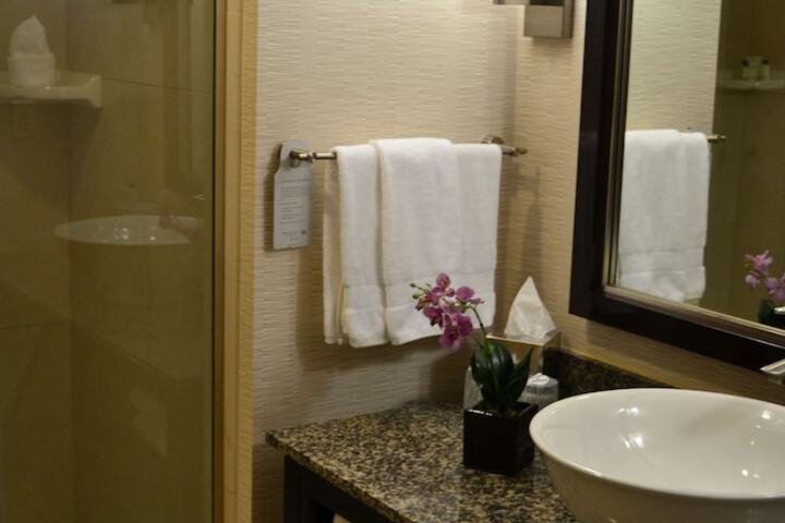 Embassy Suites Palmdale