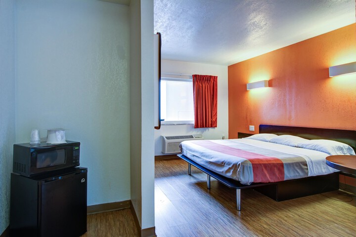 Room 20 of 30
