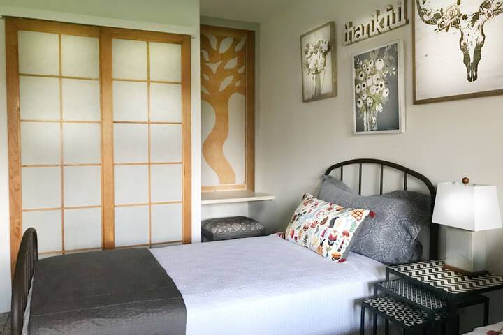 Room 31 of 46