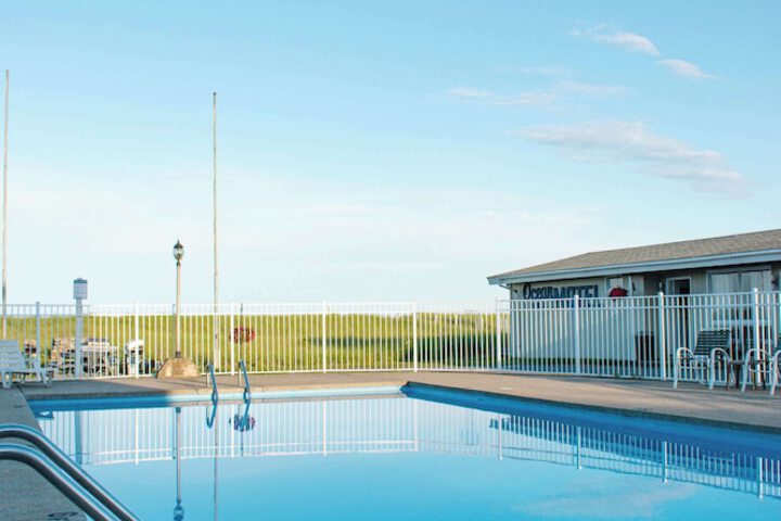 Ocean House Hotel & Motel