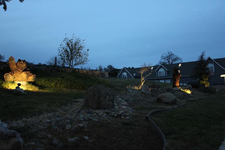 Oakhurst Lodge