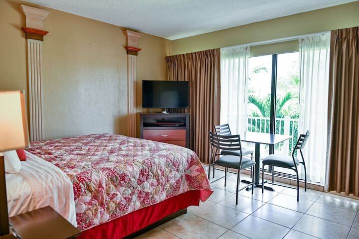Room 45 of 117