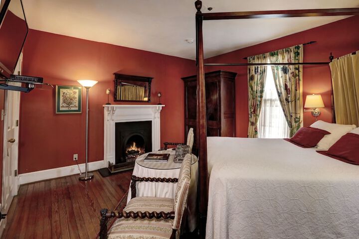 Room 43 of 57