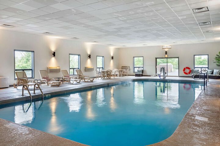 Pool 6 of 53