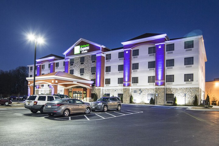 Hotel 5 of 27