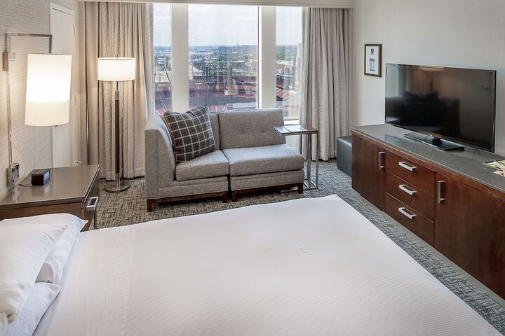 Hilton St. Louis at the Ballpark