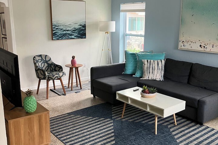Room 22 of 35