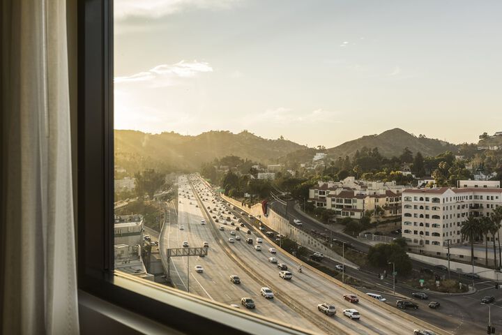 Kimpton Everly Hotel Hollywood by IHG