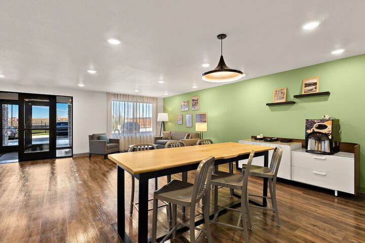 Hotel Interior 10 of 29