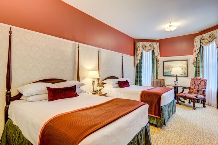 Room 21 of 34