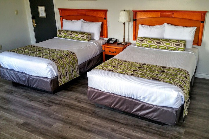 Room 14 of 21