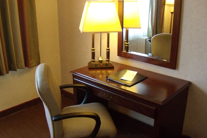 Room 22 of 105