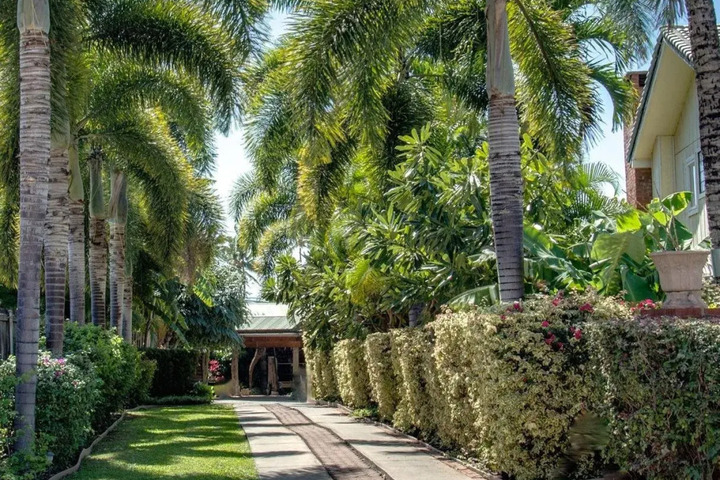 THE ILIKAHI BOUTIQUE ACCOMMODATION
