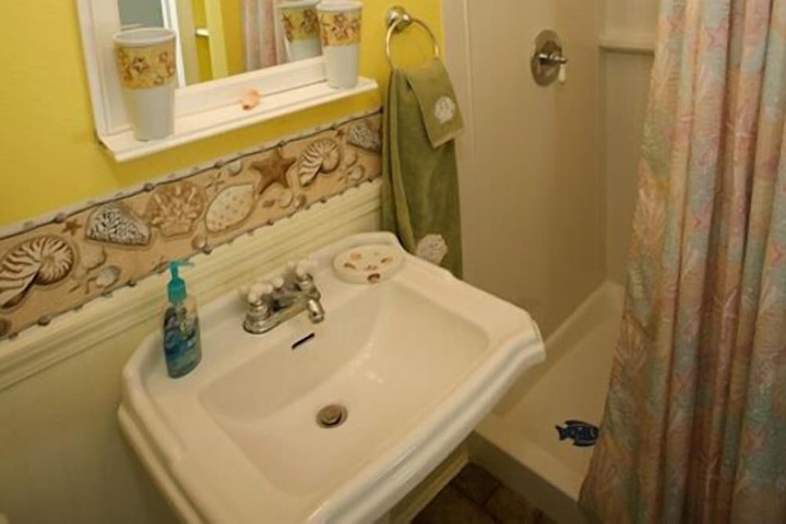 Room 34 of 52