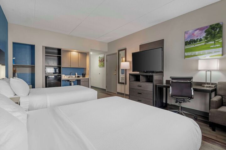 Room 15 of 25