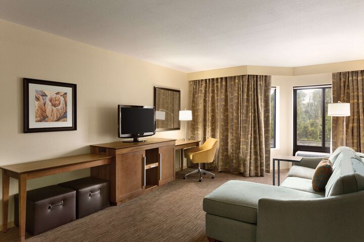Hampton Inn & Suites Tarpon Springs