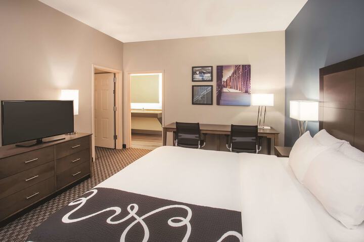 Room 42 of 68