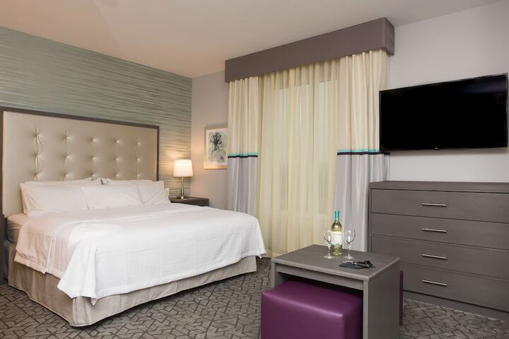 Room 17 of 23