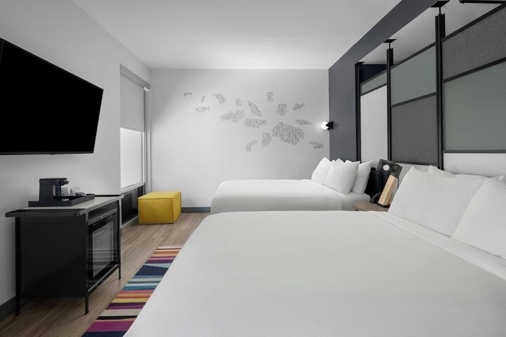 Aloft by Marriott Savannah Downtown Historic District