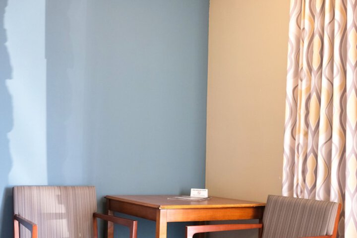 Room 61 of 76
