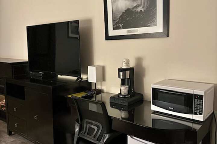 Big Bird Inn Wawa SureStay Collection by Best Western