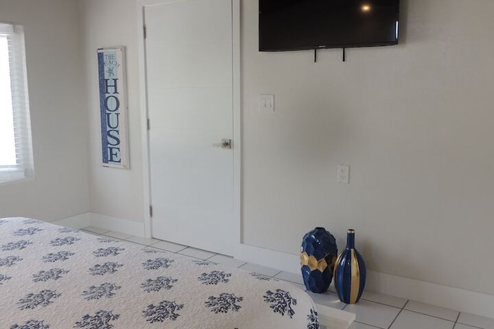 Room 46 of 82