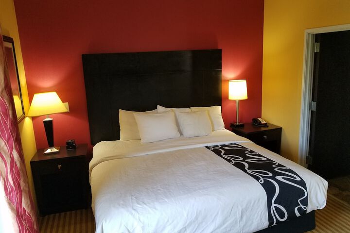 La Quinta Inn & Suites by Wyndham Atlanta-Union City