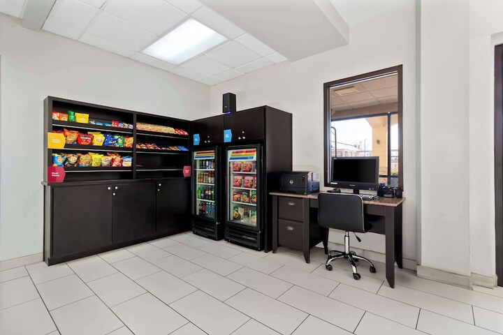 Comfort Suites Lumberton North