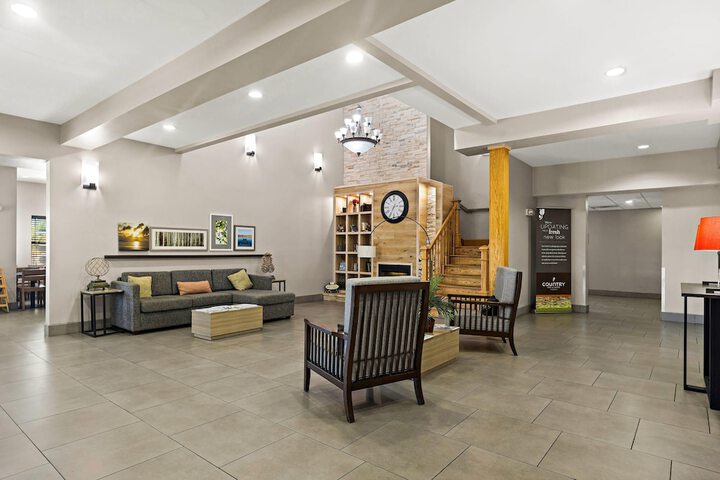 Country Inn & Suites by Radisson Hinesville, GA