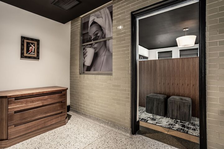 Bottleworks Hotel
