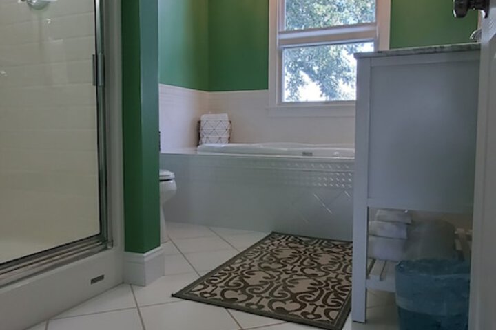 Room 12 of 22