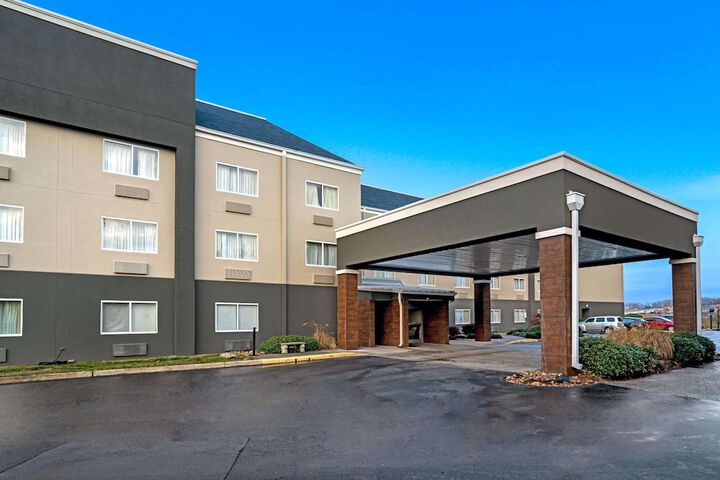 Hotel 10 of 44