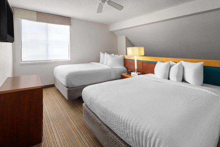 Tysons Corner Suites a Baymont by Wyndham
