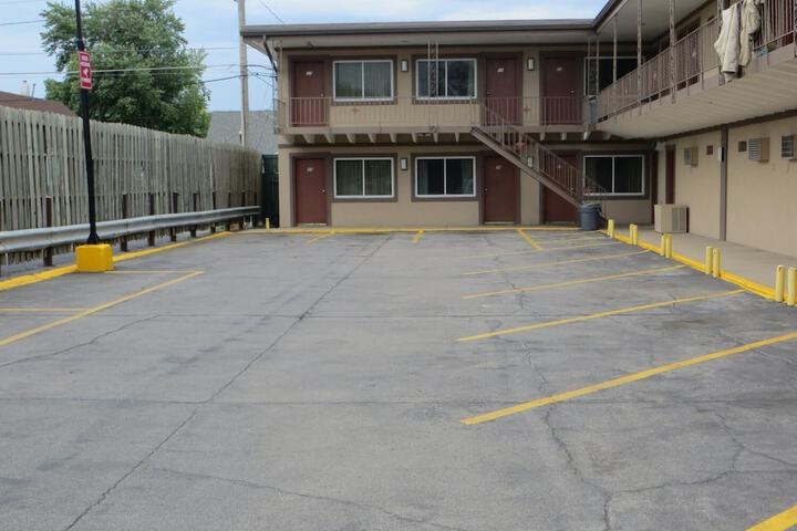 Property Grounds 10 of 10