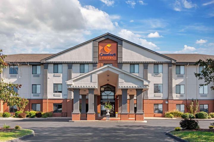 Comfort Suites St. Charles - St Louis