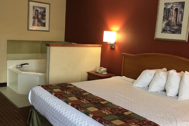 Millennium Inn