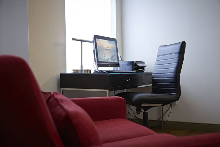 Business Center 45 of 47