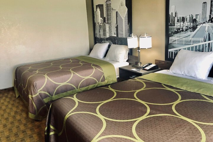 Room 15 of 15