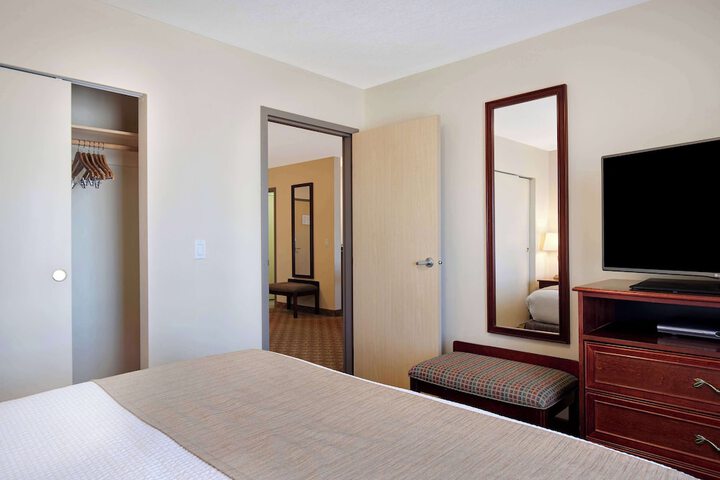 Room 18 of 51