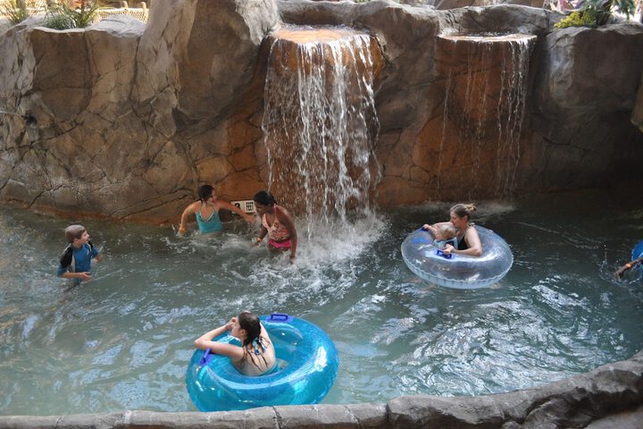 Great Escape Lodge & Indoor Waterpark