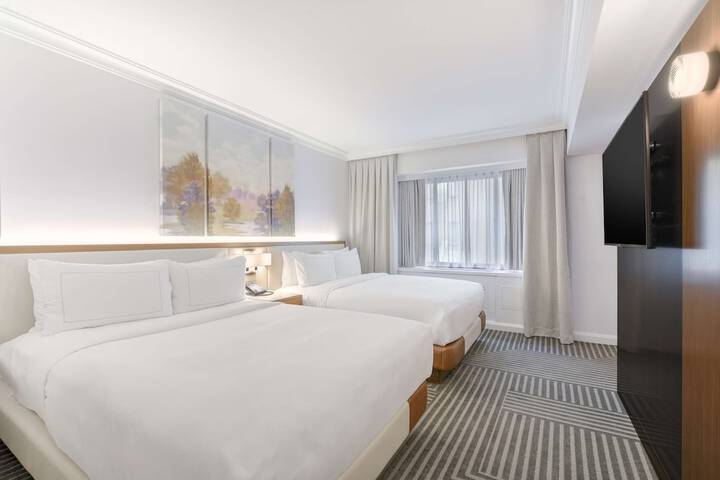Room 15 of 125